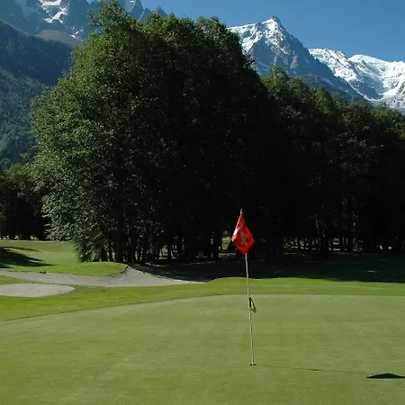 Le Labrador Chamonix Mont Blanc