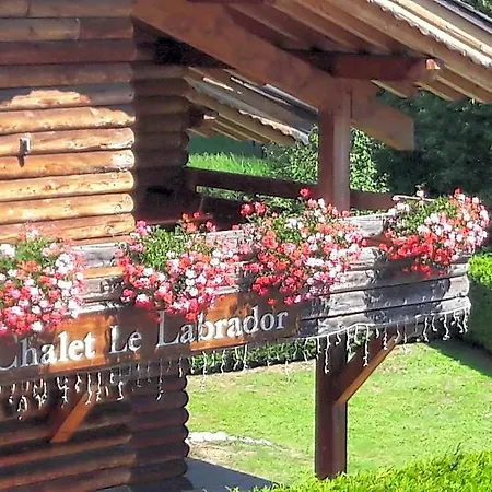 Le Labrador Hotel