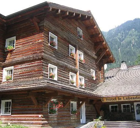 Le Labrador Otel Chamonix