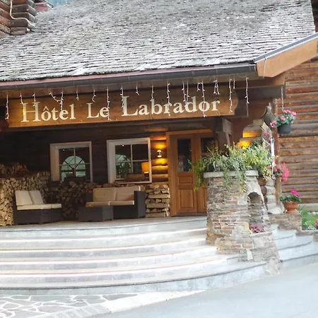 Le Labrador Hotel 3*